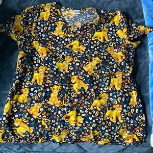 Lion king scrub top . Looking to get rid of